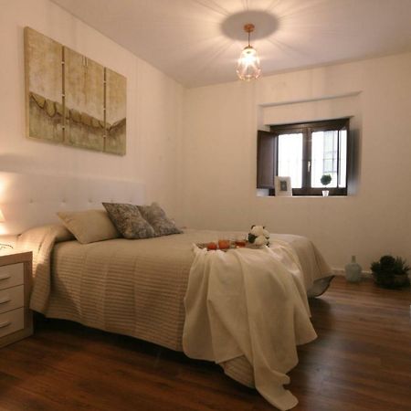Apartamento Vacacional Carmona Apartment Exterior photo
